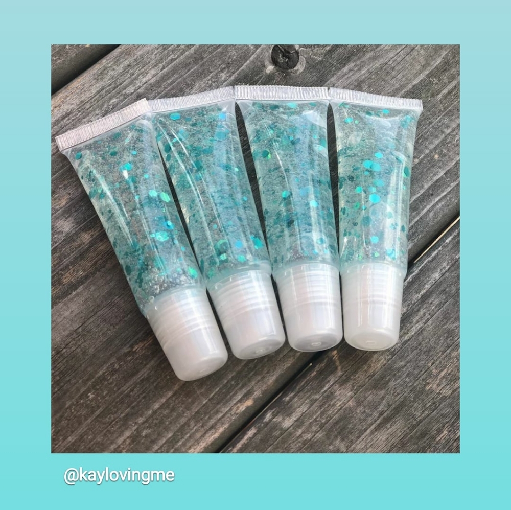 Lip gloss- Aqua